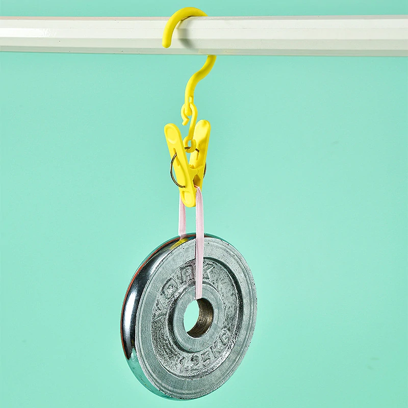 Plastové štipce s háčikom 3ks