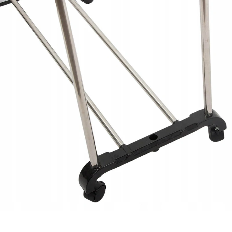 Dvojitý vešiak na oblečenie