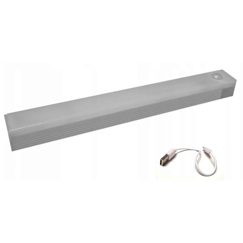 Nočná lampa s pohybovým a súmrakovým senzorom 20cm