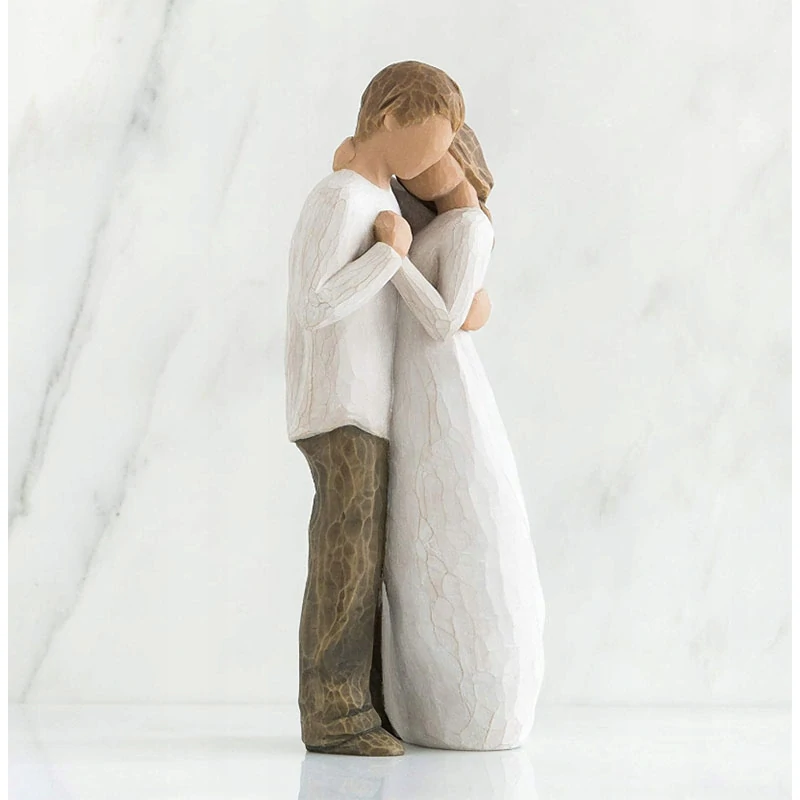 Zamilovaný párik - Soška odlievaná "Láska": 23 cm