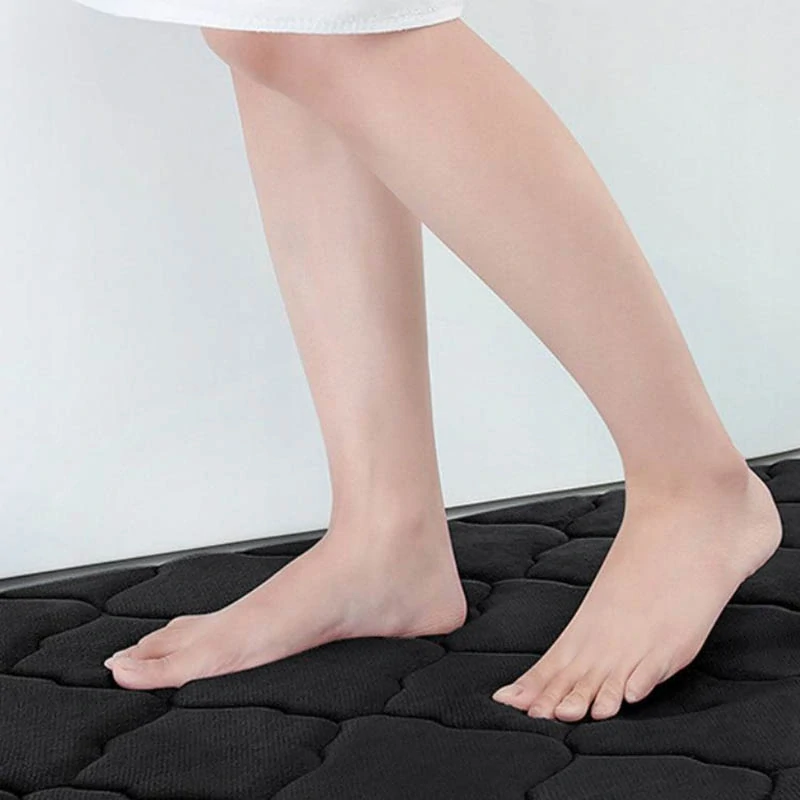 Koberček do kúpeľne 40x50cm čierny