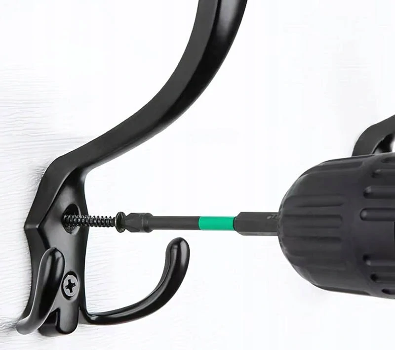 Sada kovových vešiakov na stenu 5ks čierne