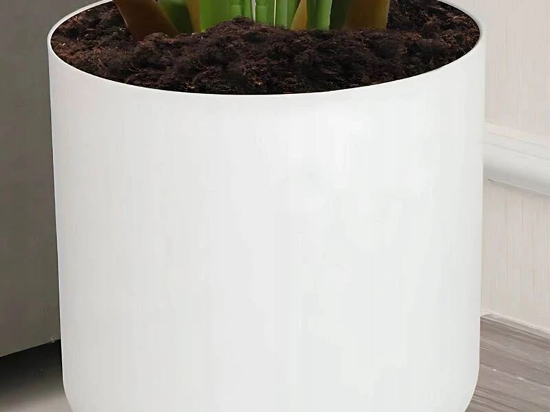 Kvetináč na nožičkách 14cm biely