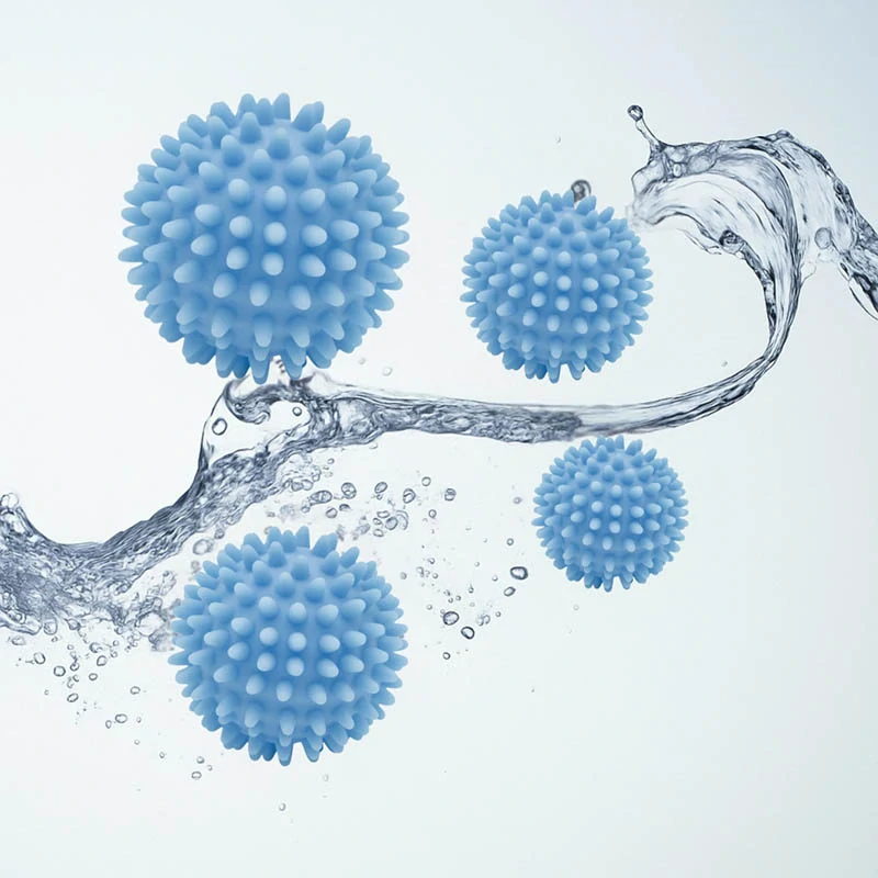 Guličky na pranie a sušenie 4 ks na odstránenie chlpov a žmolkov