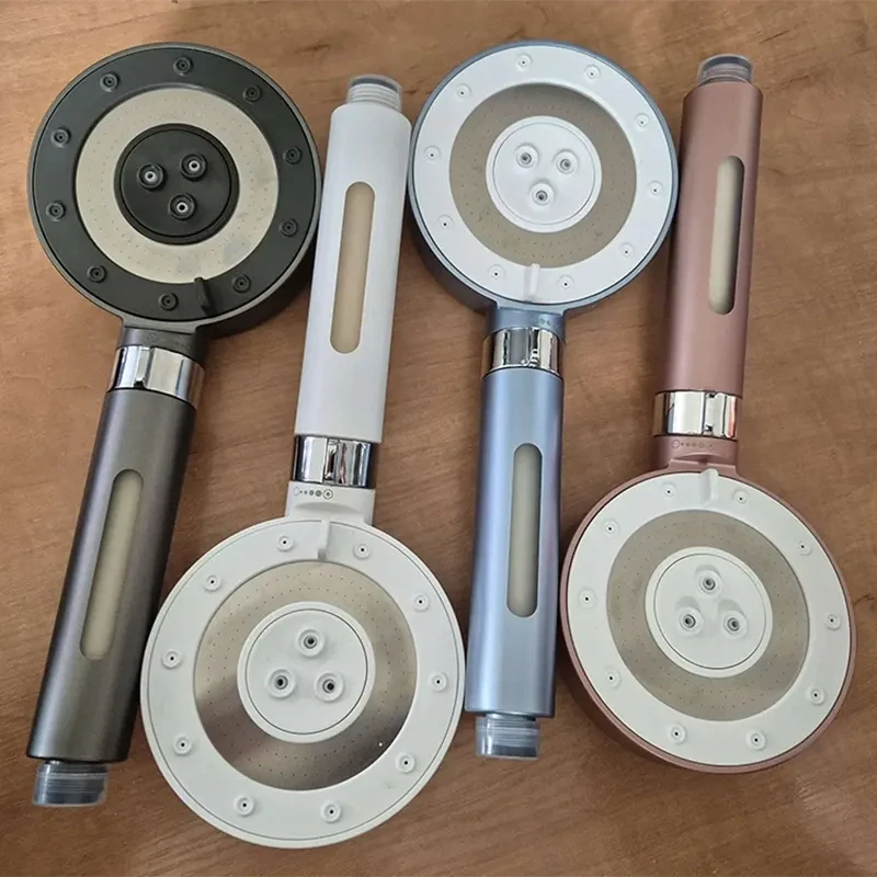 Sprchová hlavica s filtrom