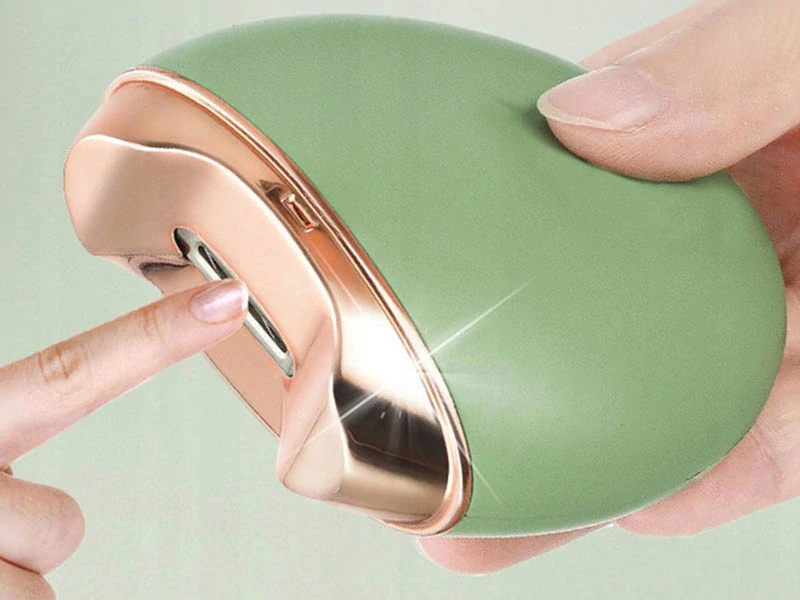 Elektrický strihač nechtov zelený