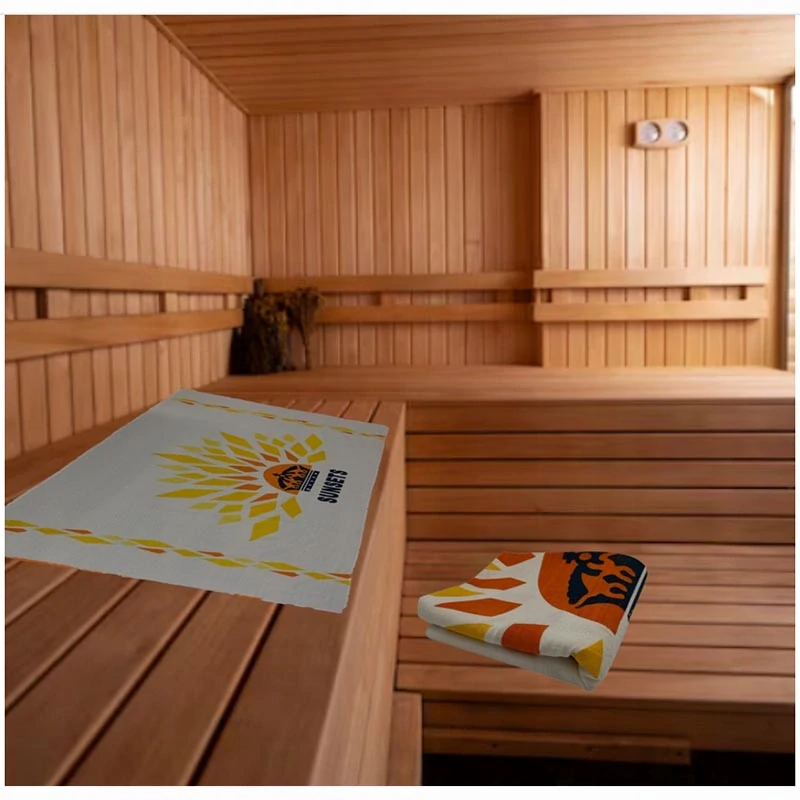 Veľký tkaný uterák z organickej bavlny SUNSETS – béžovo-oranžový vzor, 100 × 170 cm