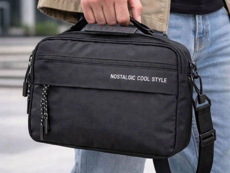 Pánska crossbody taška cez rameno čierna