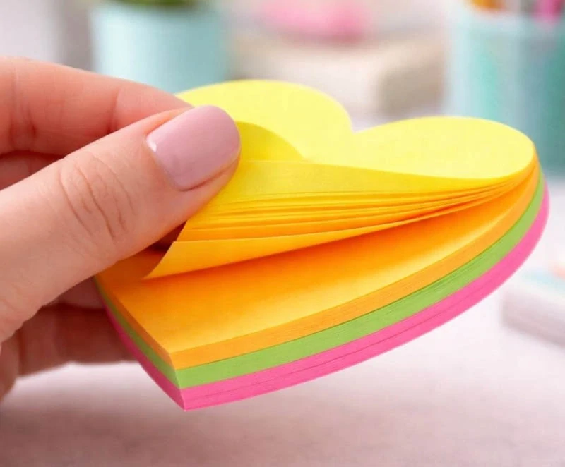 Samolepiace papieriky Srdce 7 × 7 cm – 100 ks