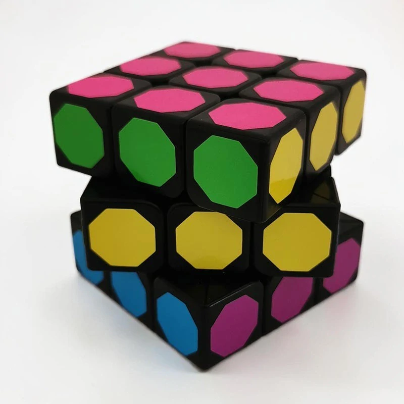 Farebná puzzle rubikova kocka 3×3