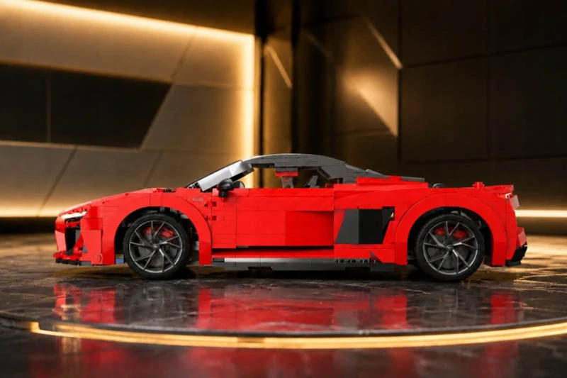 Stavebnica Audi R8 Spyder 1:14 – 1440 dielikov