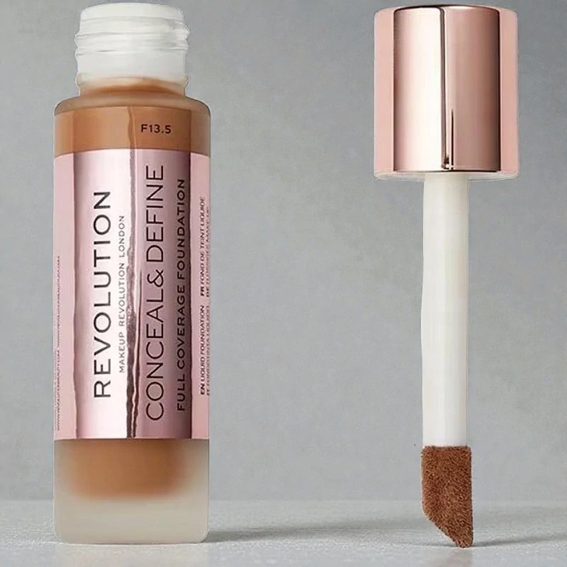 Makeup Revolution Conceal & Define Foundation F13.5