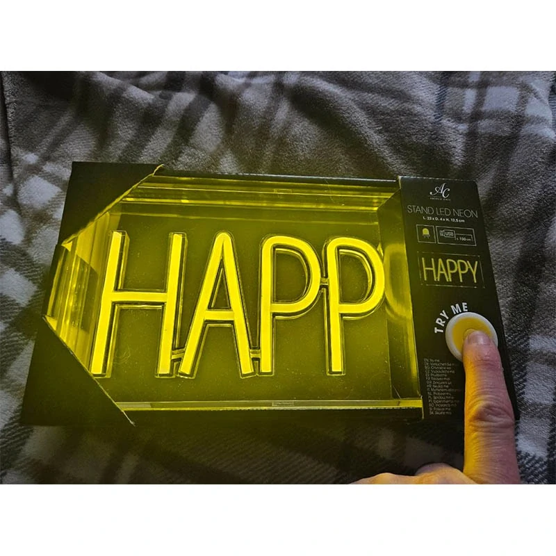 LED neónový nápis HAPPY – svietiaca dekorácia do interiéru