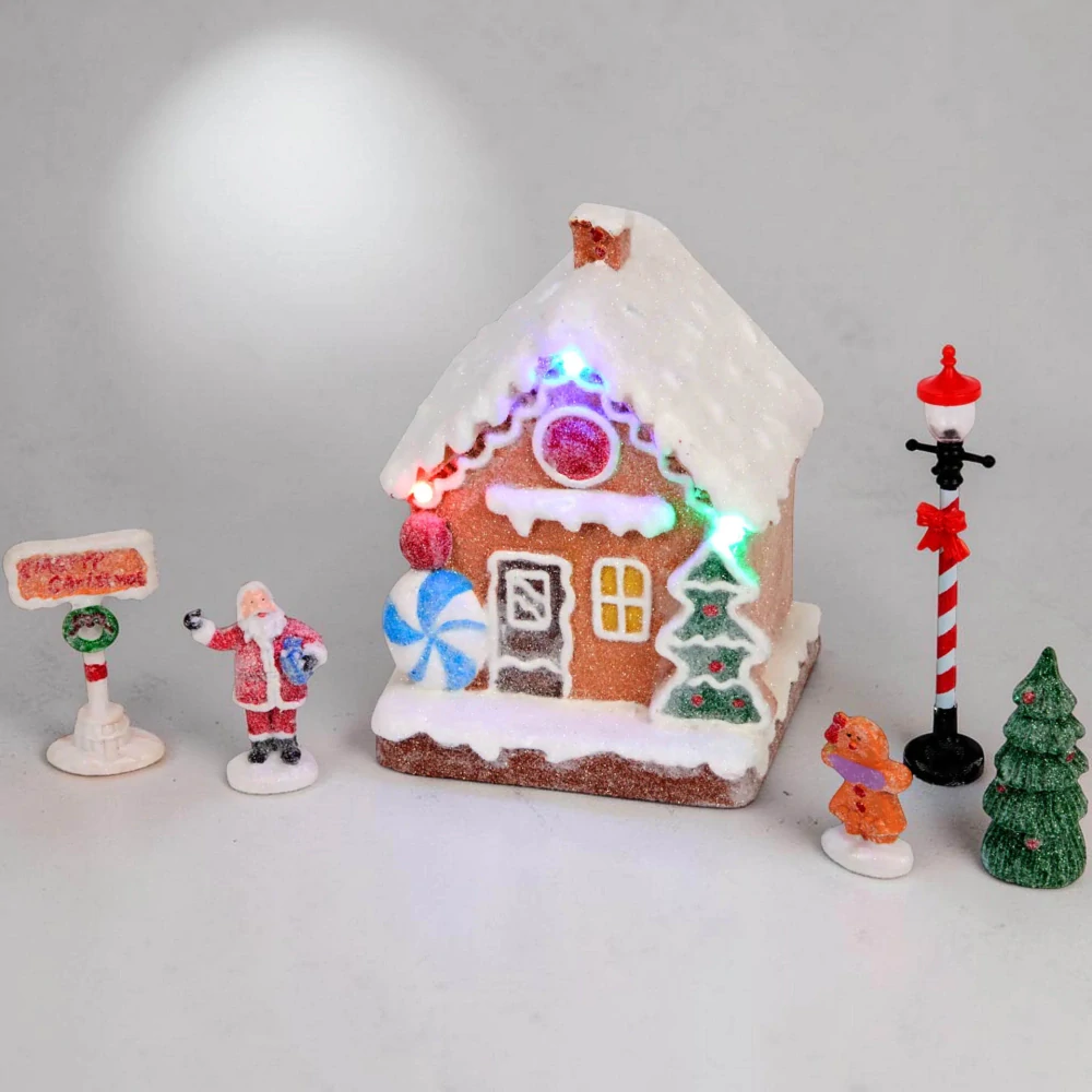 Vianočná LED dekorácia – perníková chalúpka so Santa Clausom