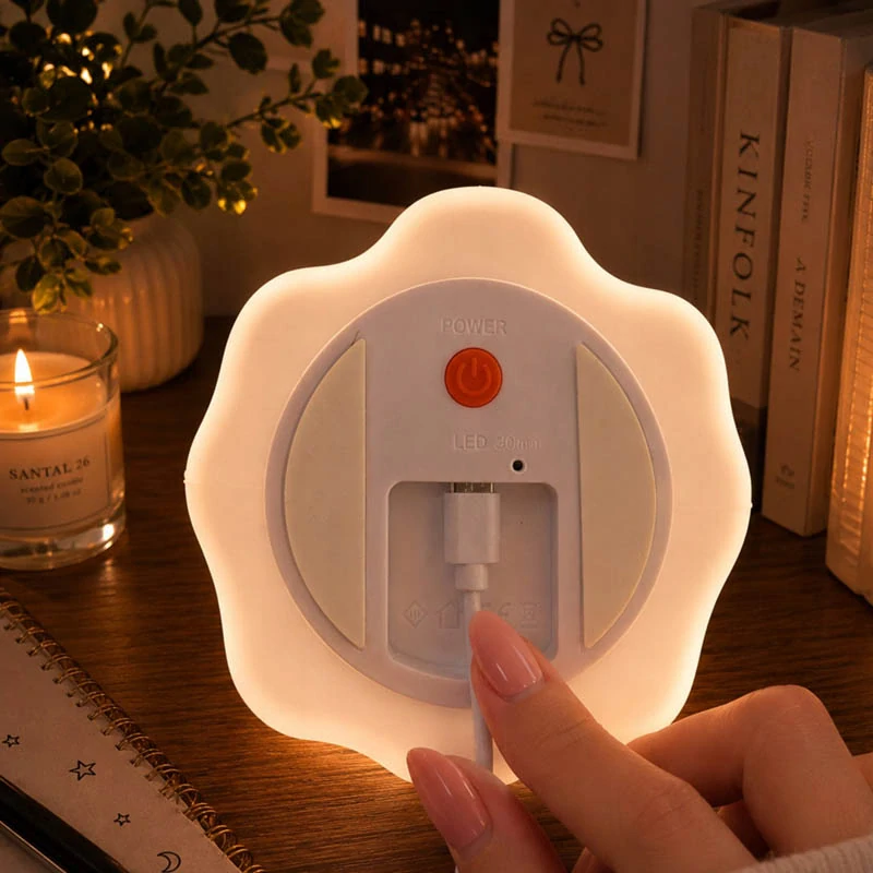 Nočné LED svetlo do detskej izby Duch 13 cm