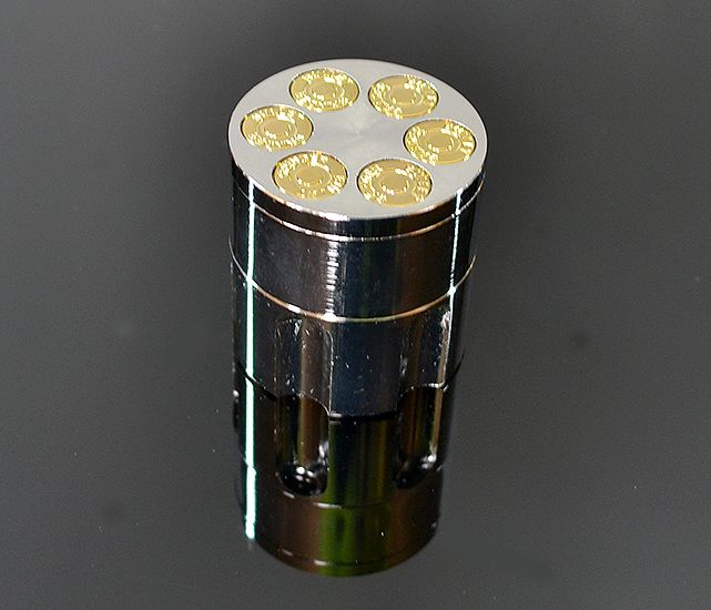 Mlynček na bylinky Zásobník strieborný