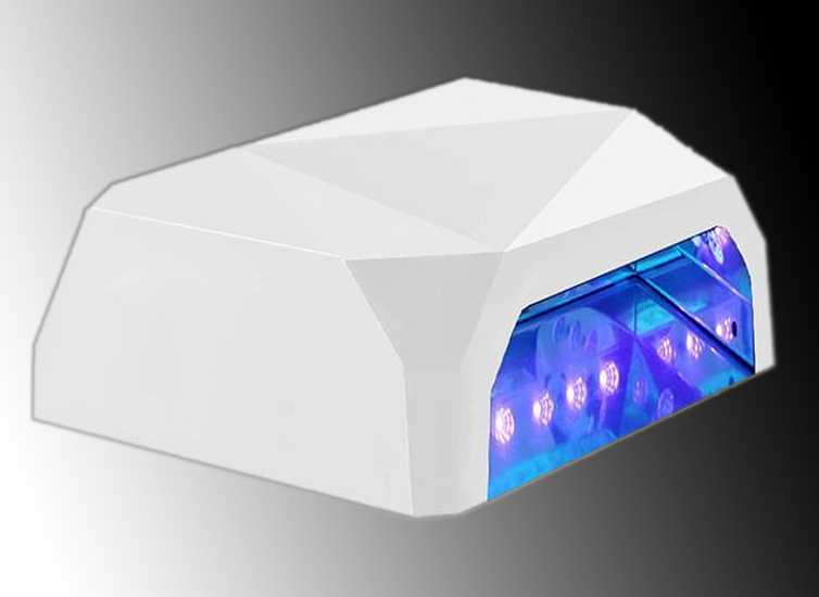 HQ Lampa na nechty UV White