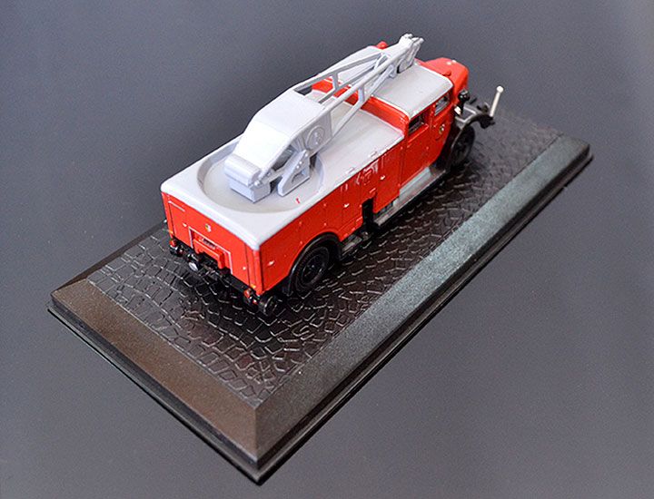 DeAgostini Model veterán RKW 10 Metz MAN 758-L1 1:72