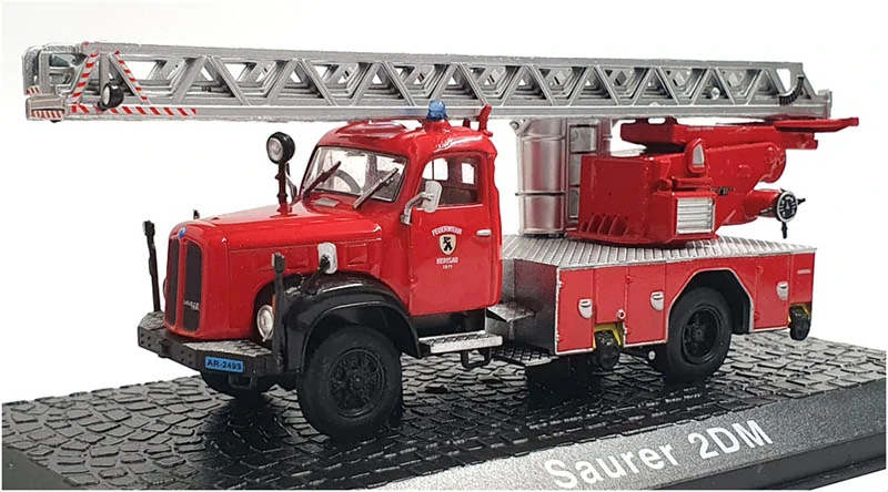 DeAgostini Model hasičského auta DL30 Magirus Saurer 1:72