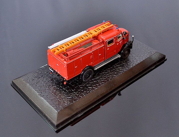 DeAgostini Model veterán Henschel HS 100-AK 1:72