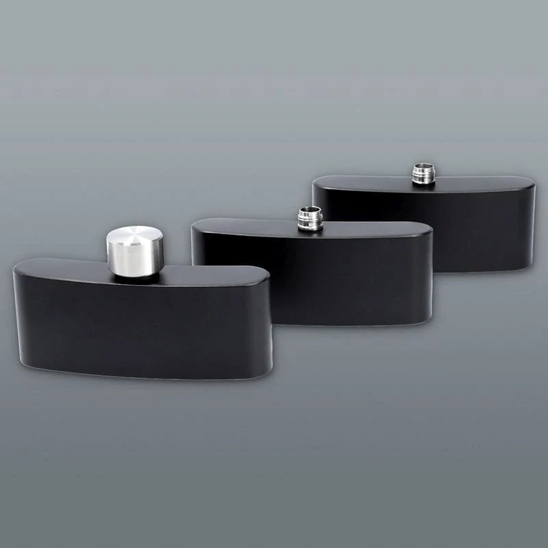 Trojdielna ploskačka z nehrdzavejúcej ocele 540 ml čierna