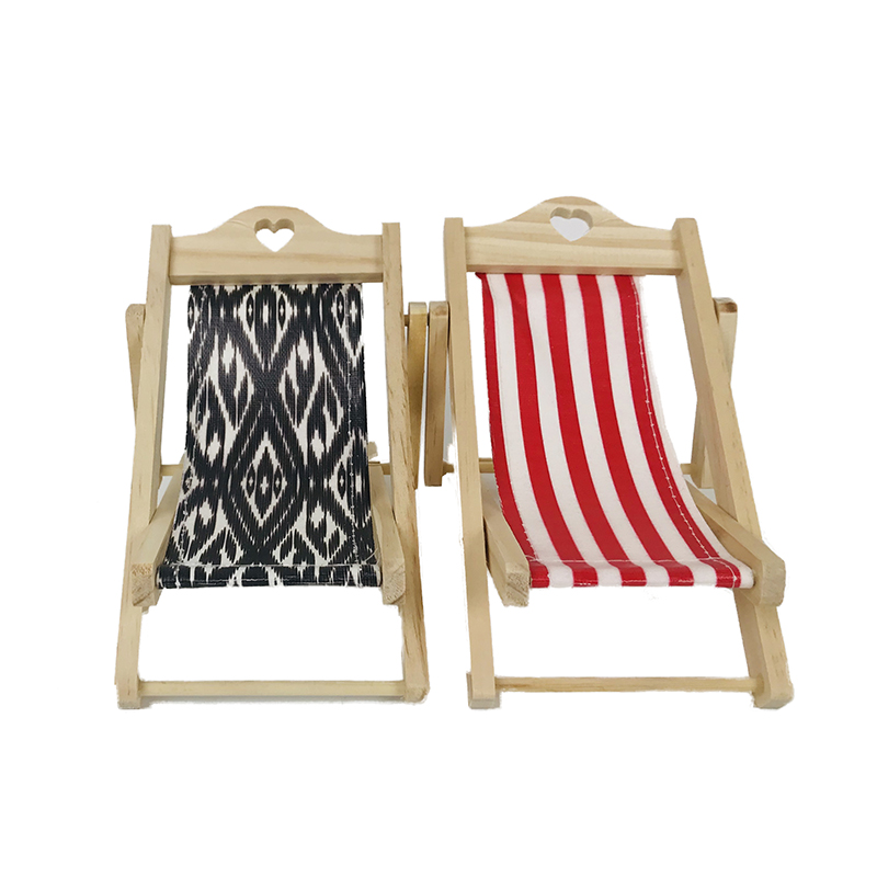 Drevená dekorácia plážové lehátko