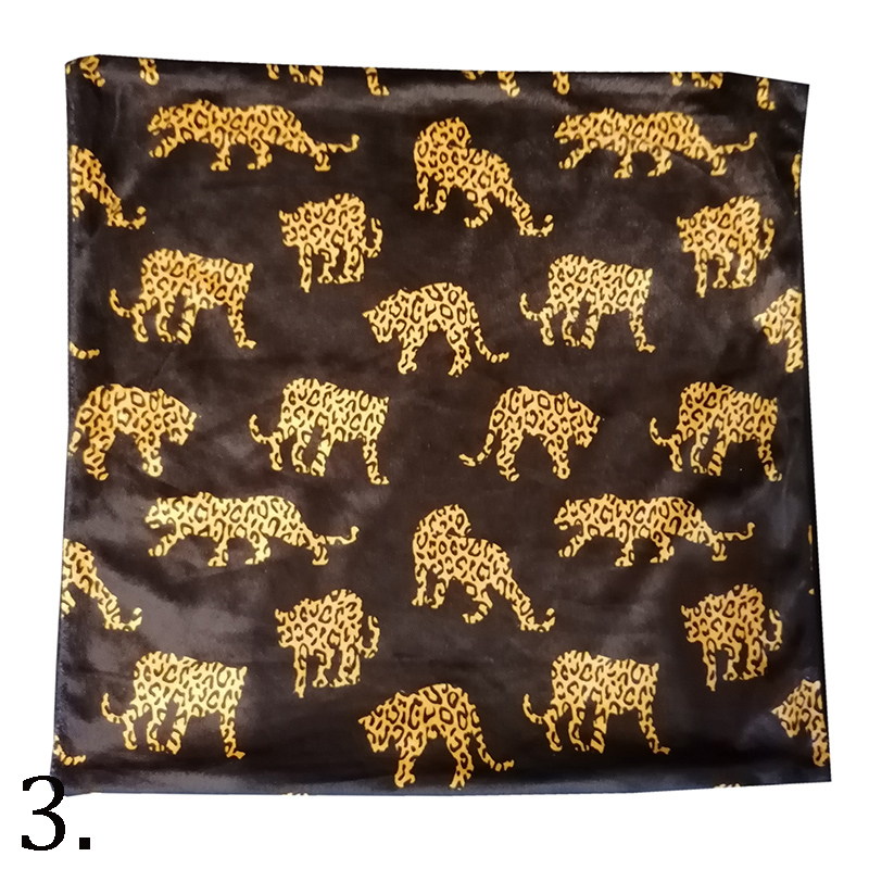 Obliečka na vankúš čierna 45 x 43,5cm 54-5B