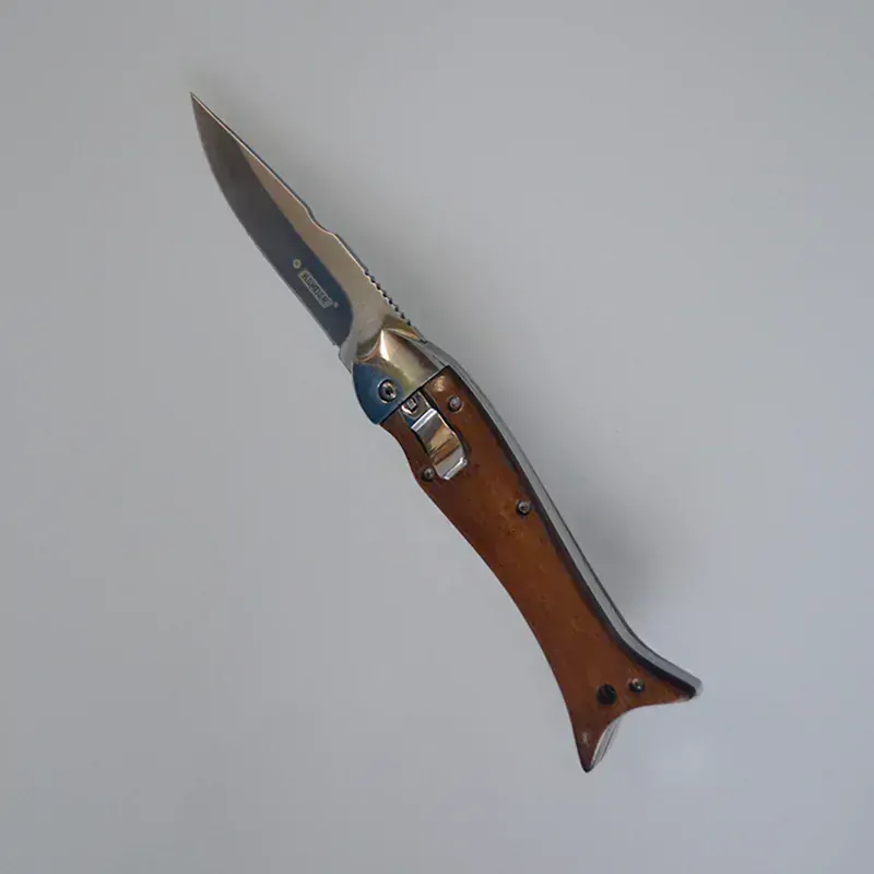 Vreckovýí nôž Fish wood atyp 20/8cm