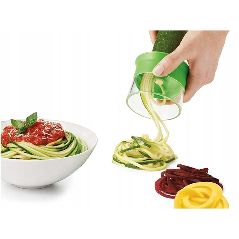 Krájač na zeleninu a ovocie špirálový