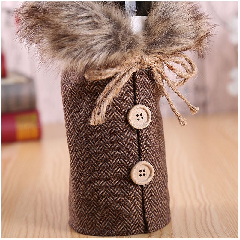 Vianočné "oblečenie" na fľašu - Sveter hnedý