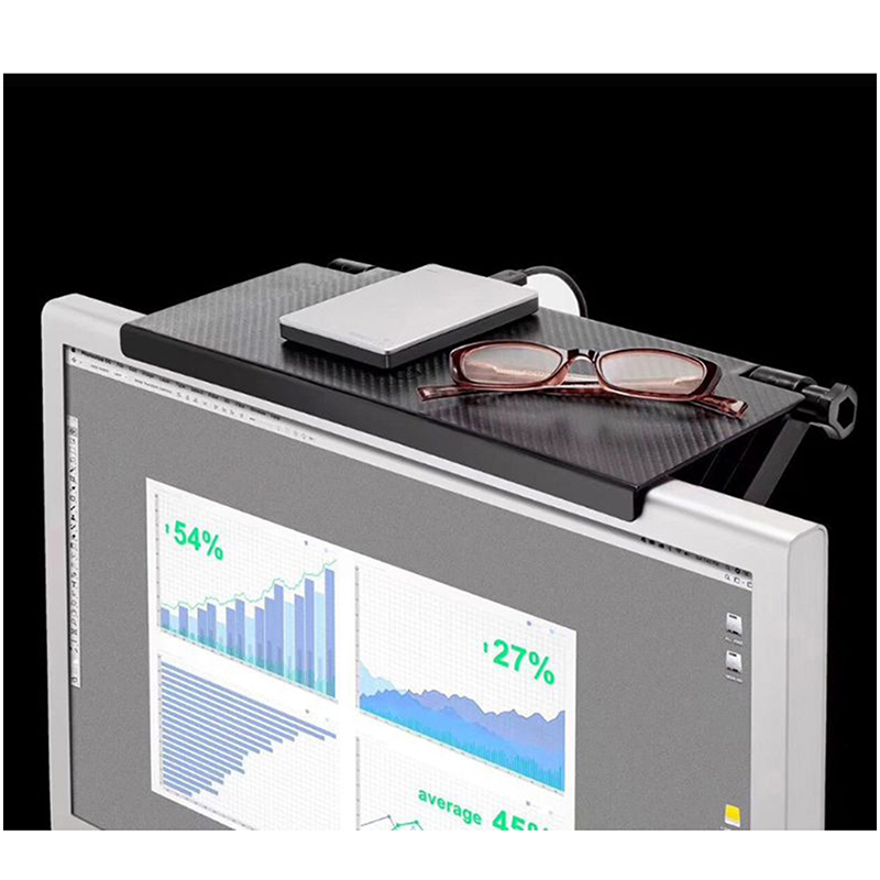 Polička na televízor