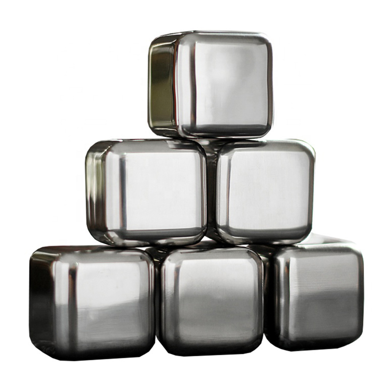 Kovové kocky ľadu (sada 6ks + kliešte + púzdro)