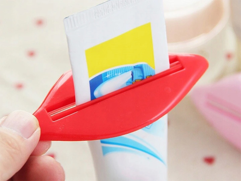 Vytláčač na tuby 2ks