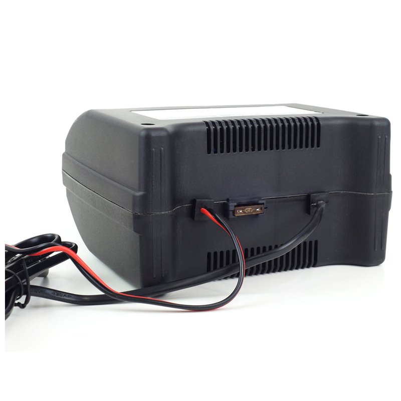 Nabíjačka na autobatérie 6A/12V