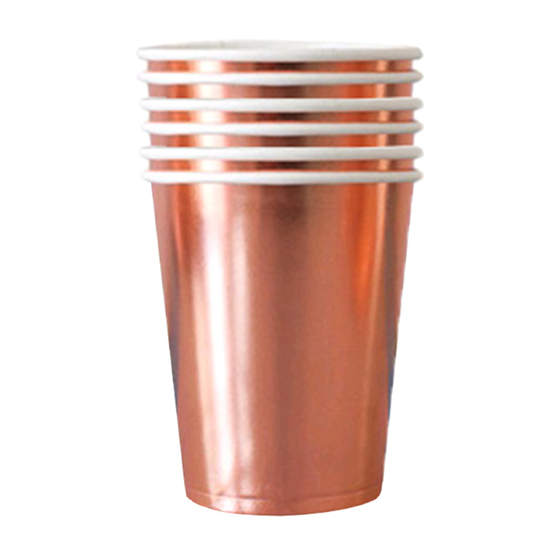 Párty sada - tanieriky, slamky, poháriky