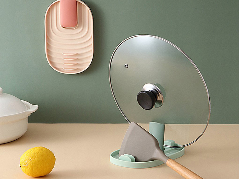 Odkvapkávacia podložka na lyžice a pokrievku ružová