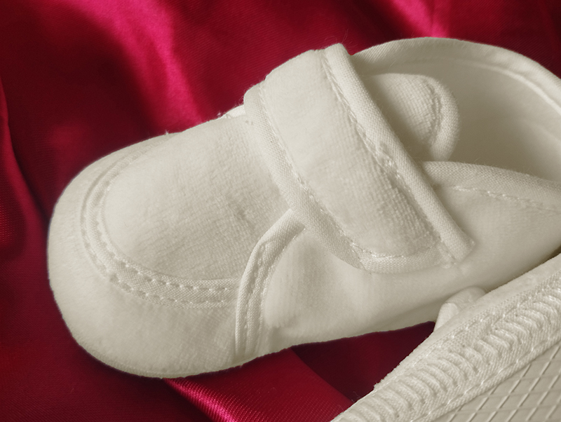 Christopher - Detské topánky - capáčky krémové č.17 - 10cm