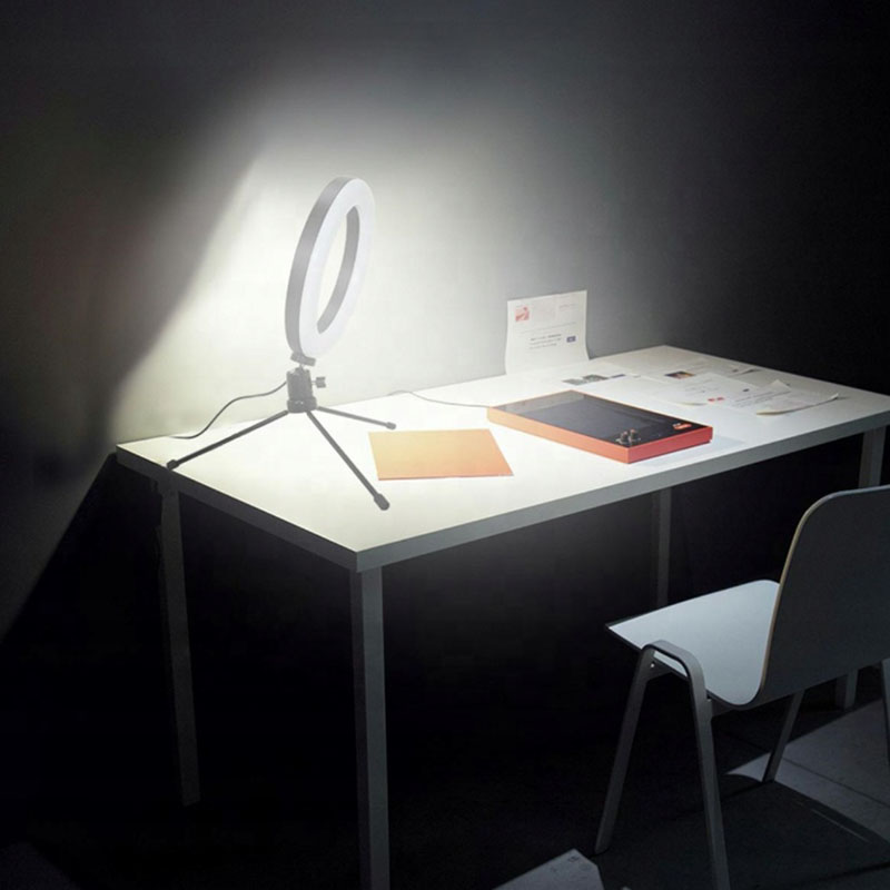 Prstencová lampa LED so statívom 16cm