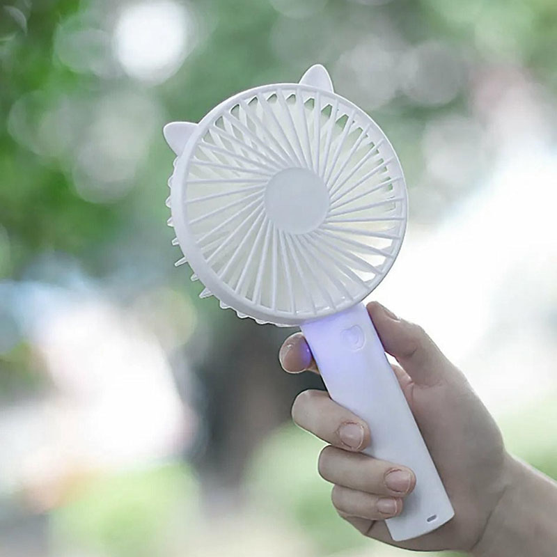 Kancelársky mini ventilátor USB