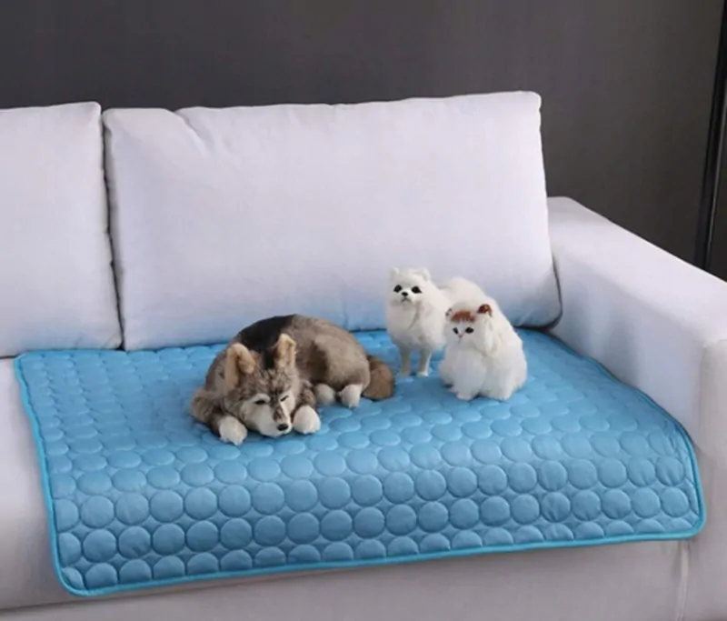 Chladiaca podložka pre domáce zvieratá 40x30cm