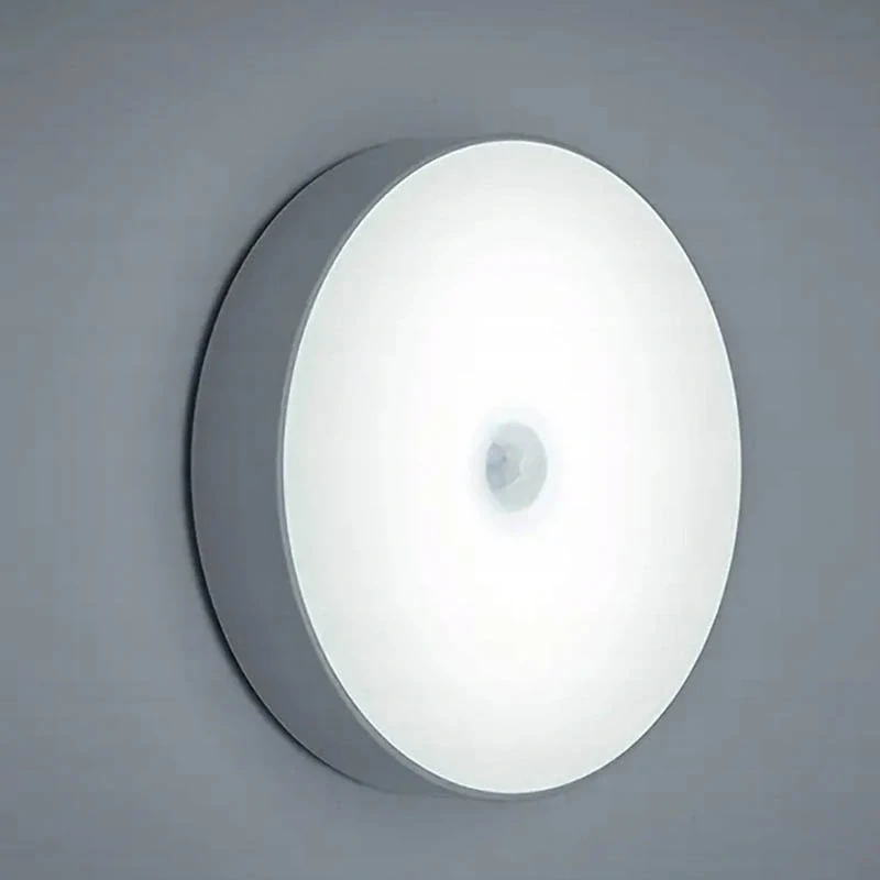 Inteligentná nočná LED lampa so senzorom pohybu