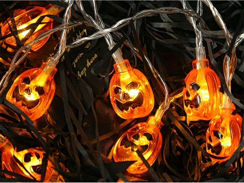 Halloweenska LED girlanda Tekvice 2m