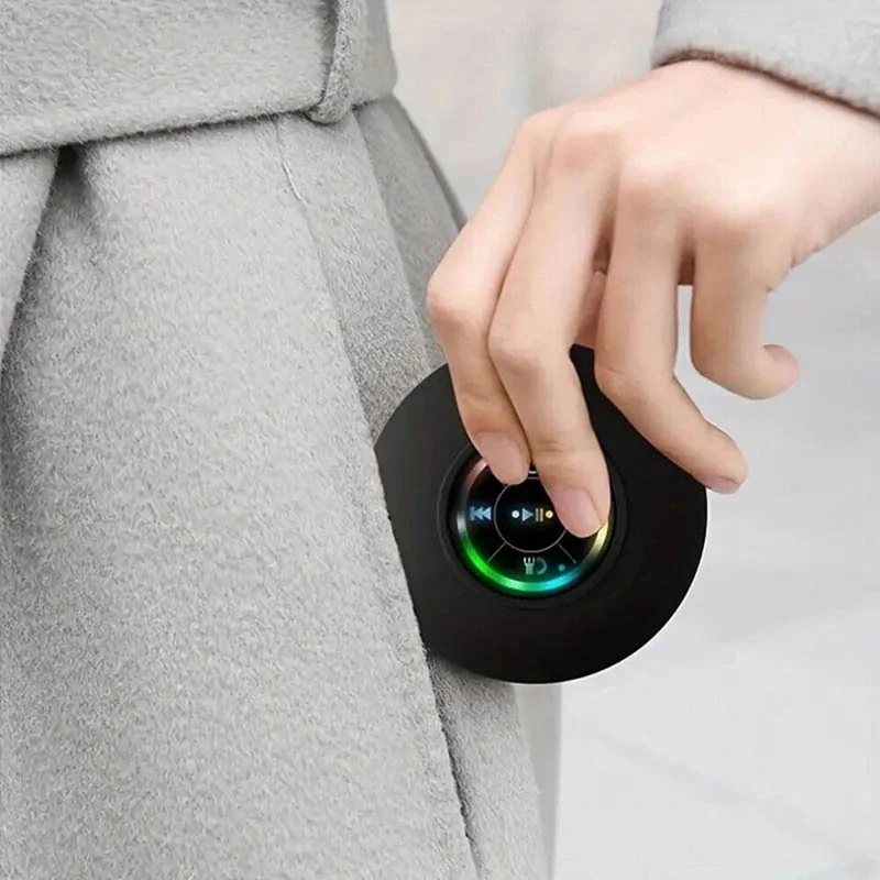 Mini bluetooth reproduktor LED s prísavkou