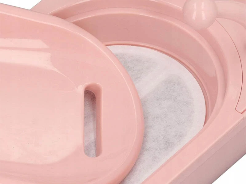 Automatické napájadlo pre psy a mačky s fontánkou