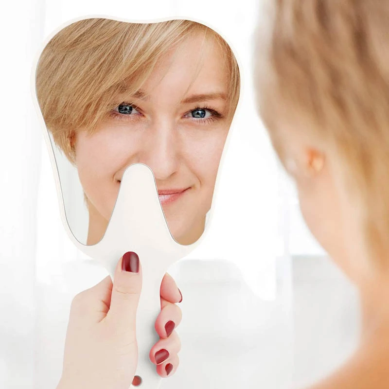 Zrkadielko na čistenie zubov