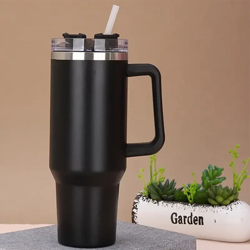 Termo hrnček so slamkou 1,2L