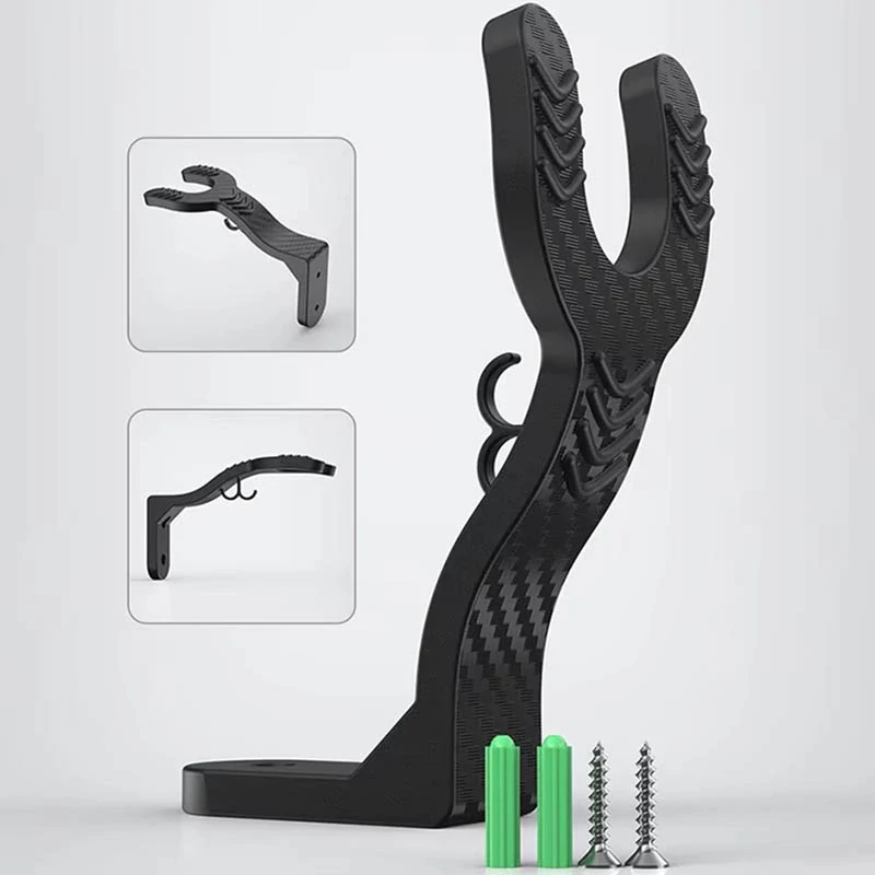 Nástenný vešiak na motocyklovú prilbu