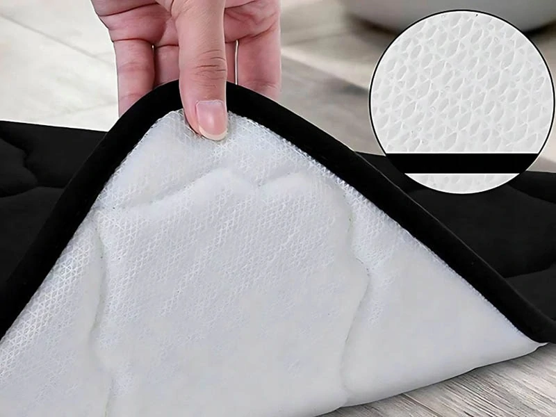 Koberček do kúpeľne 40x50cm čierny