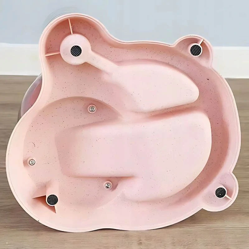 Automatický dávkovač krmiva a vody