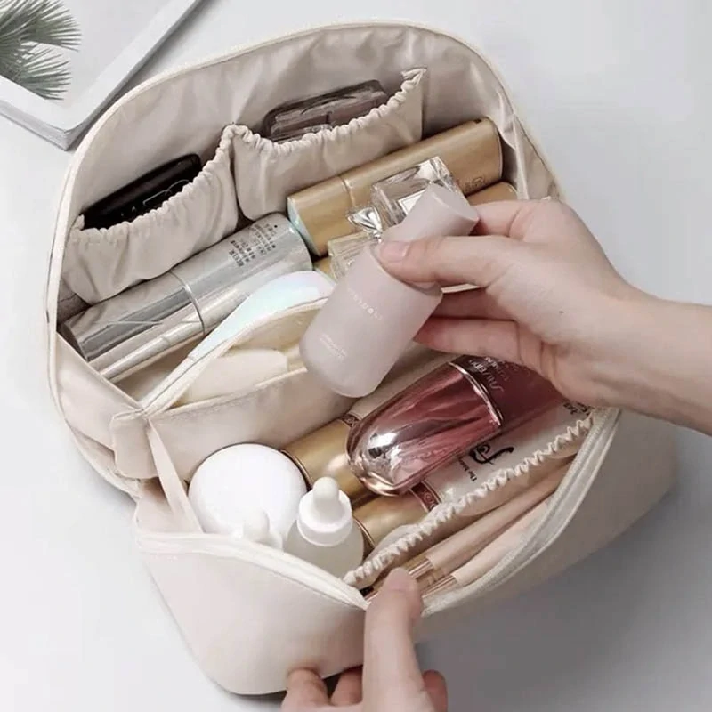 Skladacia cestovná kozmetická taštička z ekokože